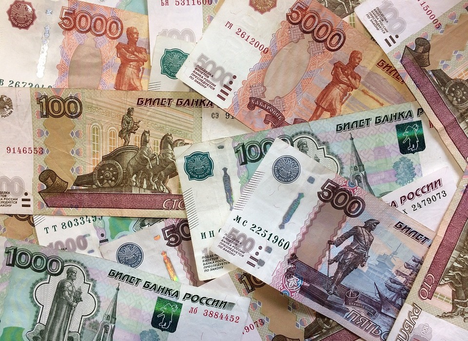 556 волгоградских школьников будут получать стипендию в 1500 рублей от гордумы